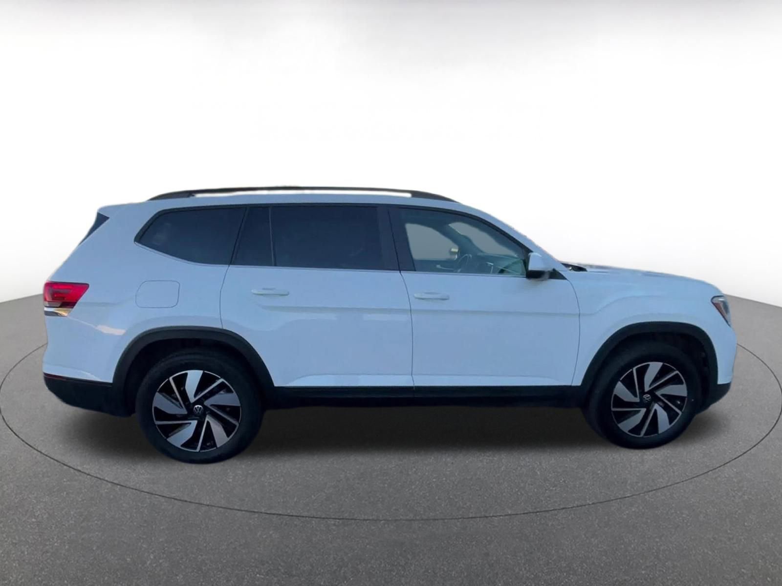 Thumbnail: 2025 Volkswagen Atlas - 16