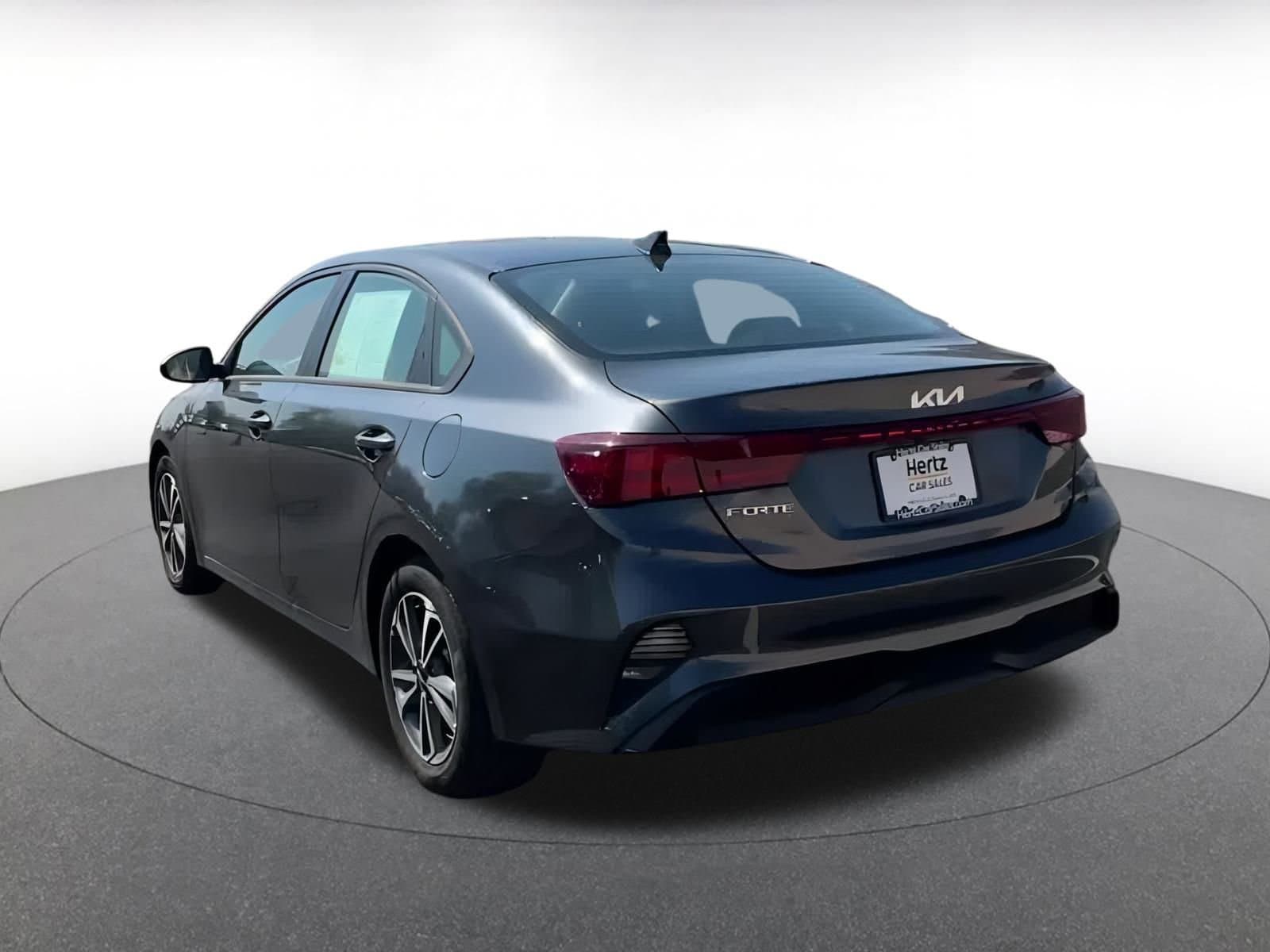 Thumbnail: 2023 Kia Forte - 11