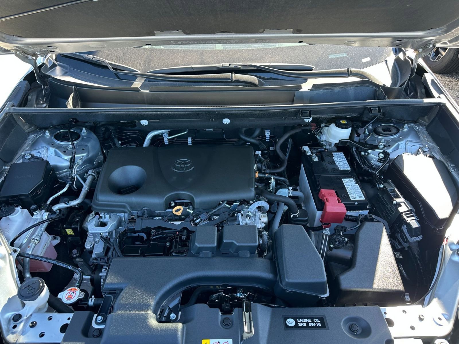 Thumbnail: 2025 Toyota RAV4 - 32