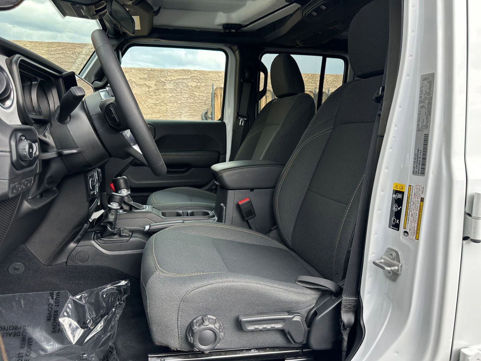 Thumbnail: 2025 Jeep Wrangler - 25