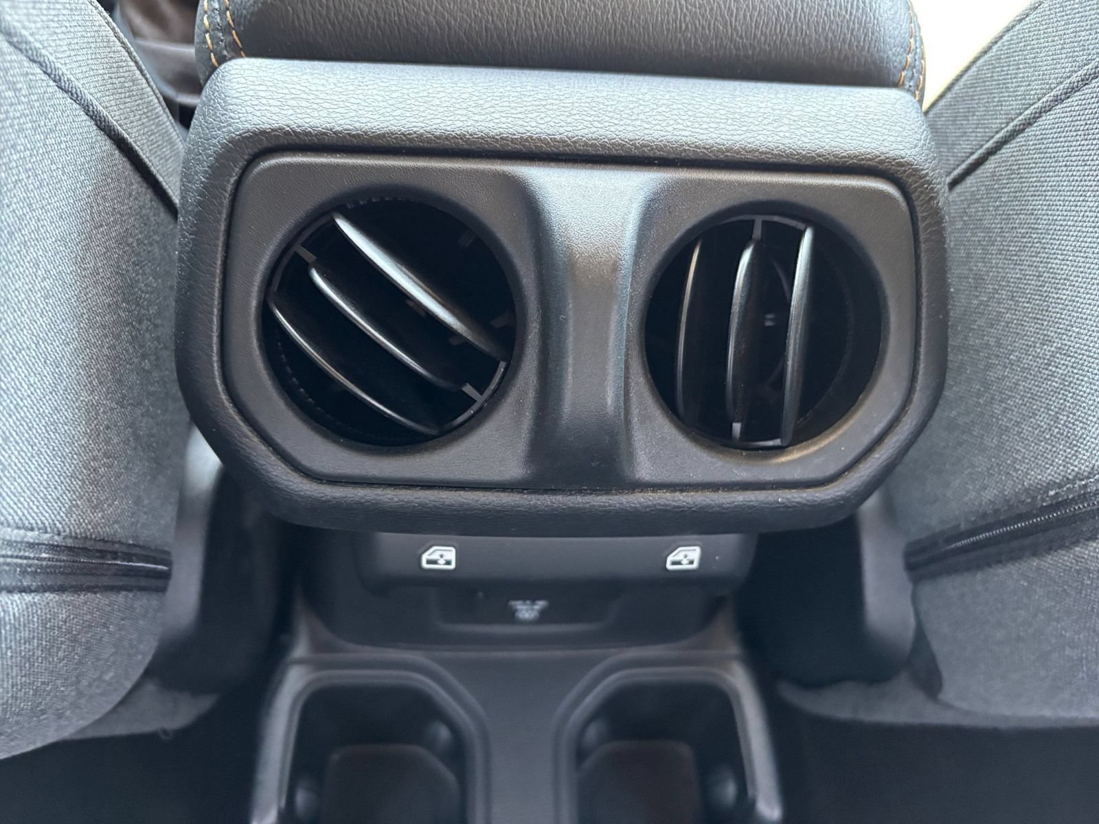 Thumbnail: 2025 Jeep Wrangler - 22