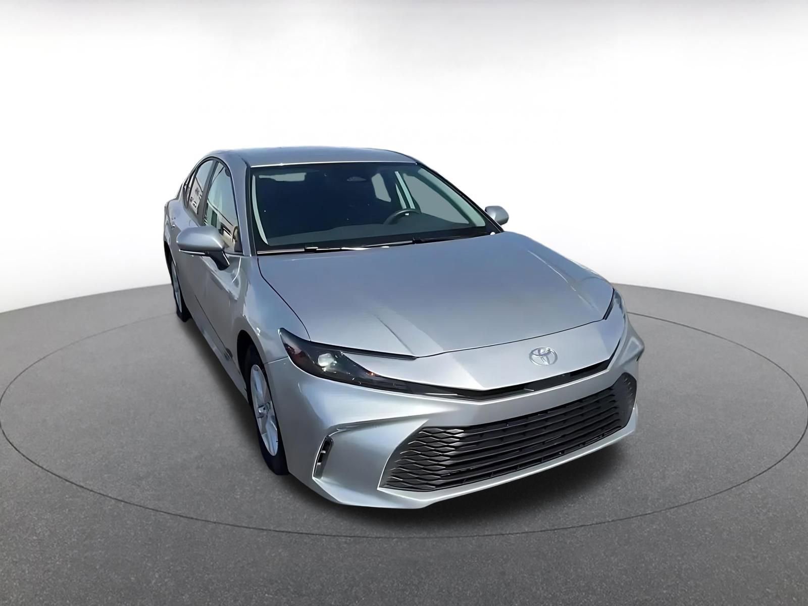 Thumbnail: 2025 Toyota Camry - 3