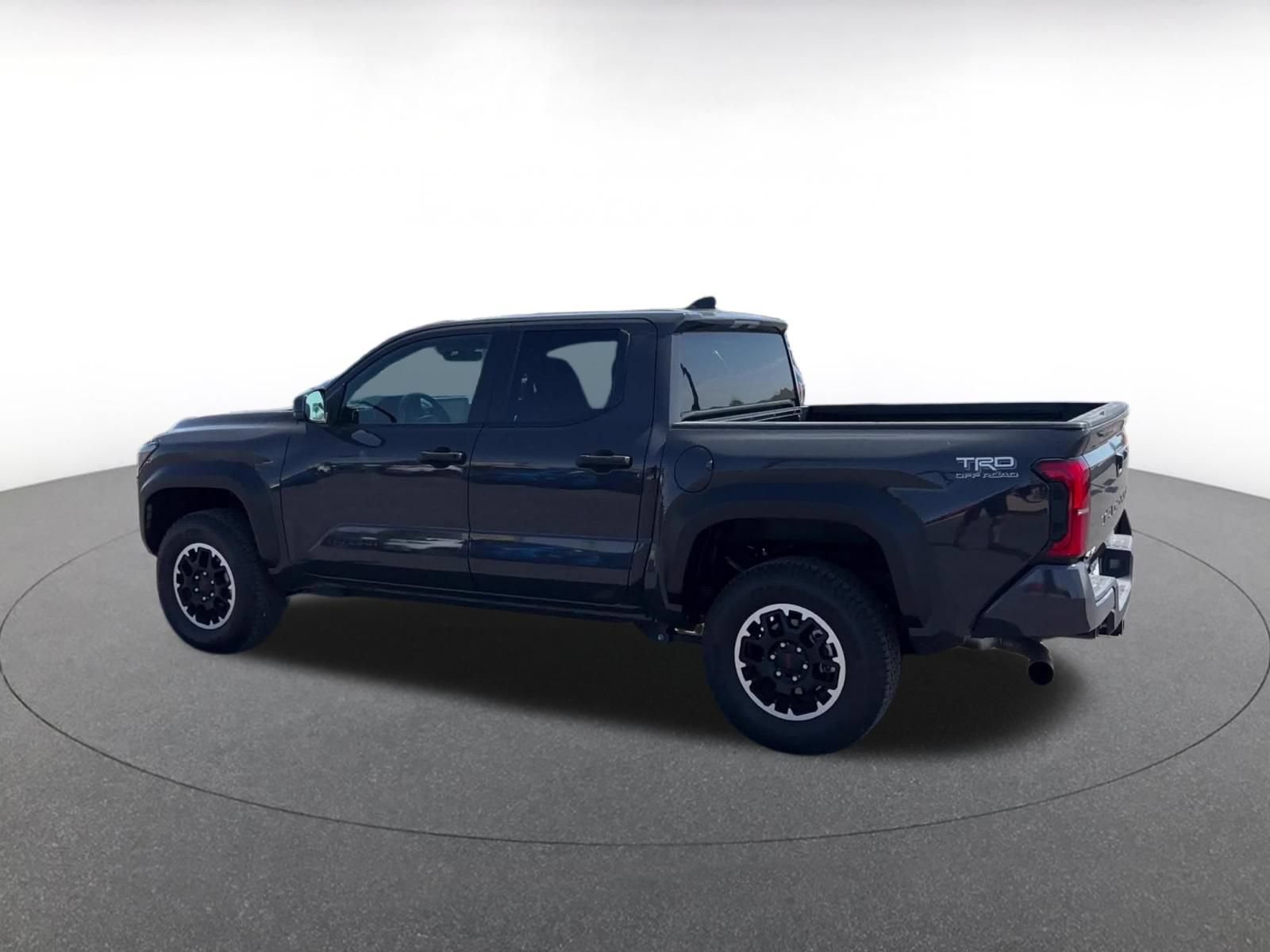 Thumbnail: 2025 Toyota Tacoma - 10