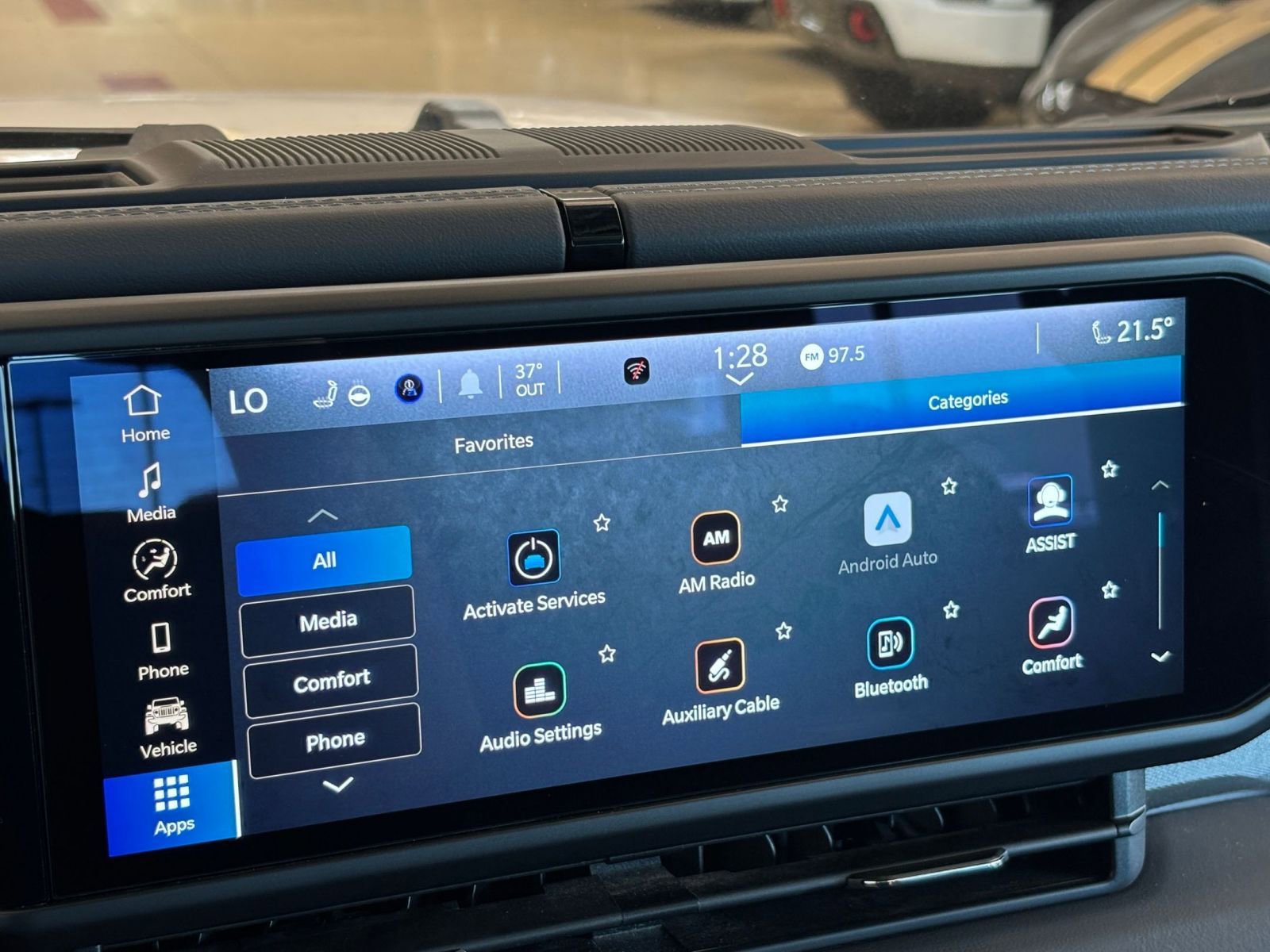 Thumbnail: 2025 Jeep Wrangler - 21