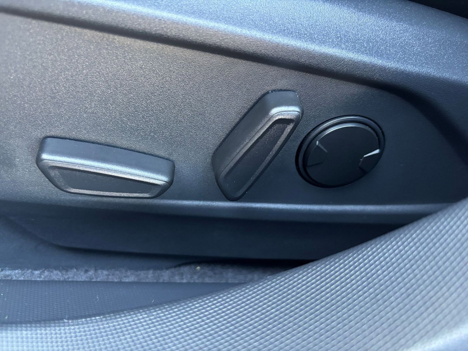 Thumbnail: 2023 Ford Mustang Mach-E - 28