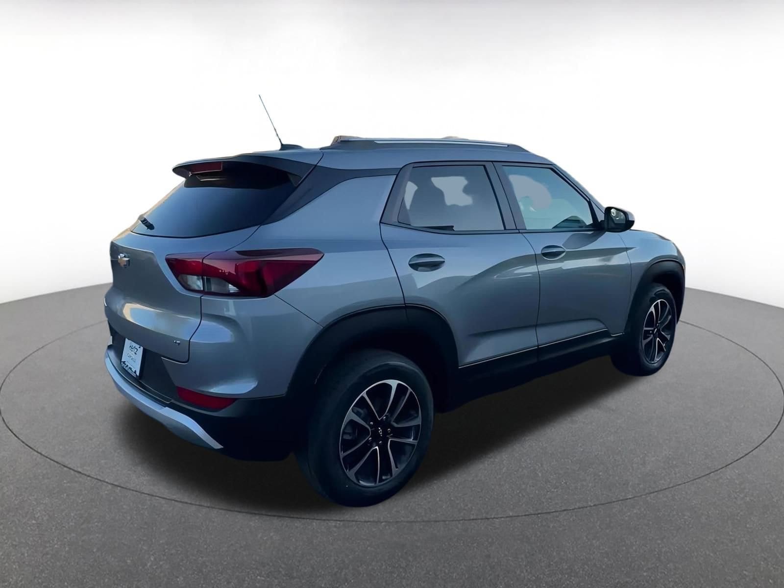 Thumbnail: 2025 Chevrolet TrailBlazer - 15