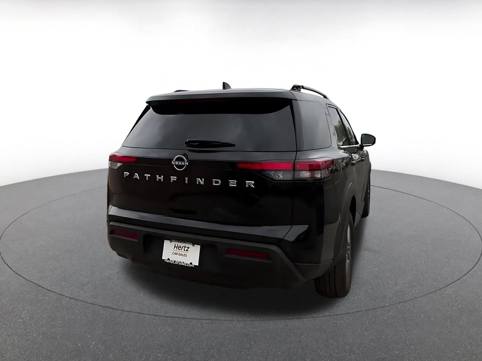 Thumbnail: 2025 Nissan Pathfinder - 15