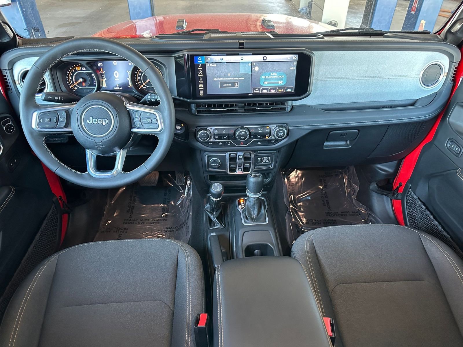 Thumbnail: 2025 Jeep Wrangler - 32