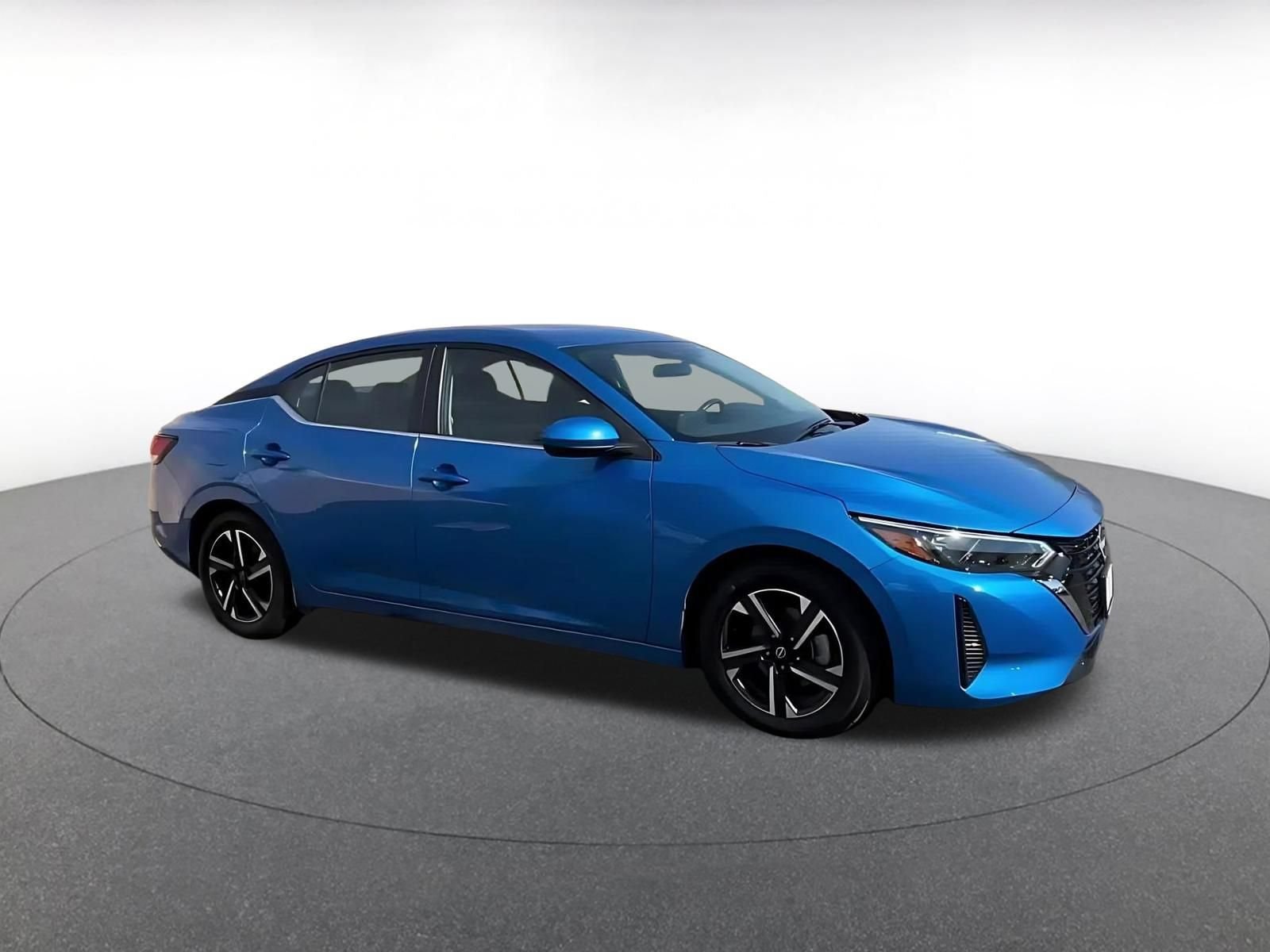 Thumbnail: 2025 Nissan Sentra - 2