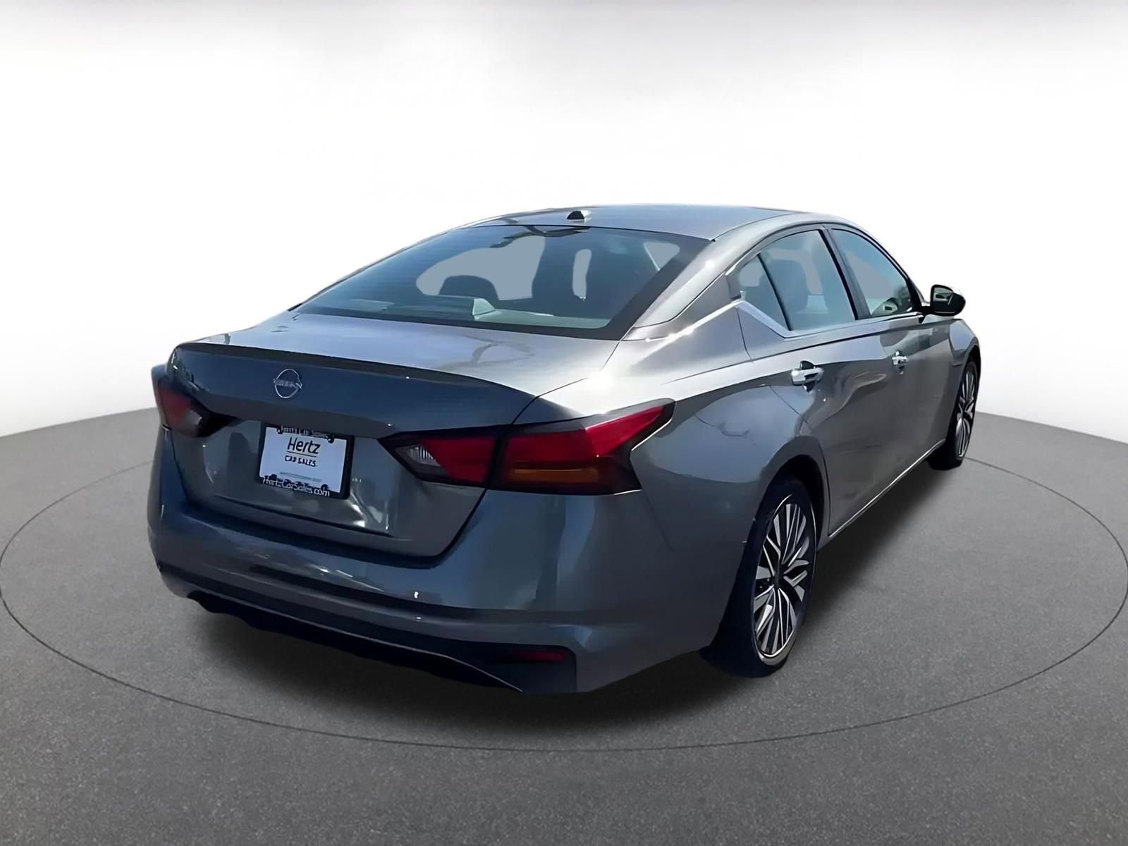 Thumbnail: 2025 Nissan Altima - 14