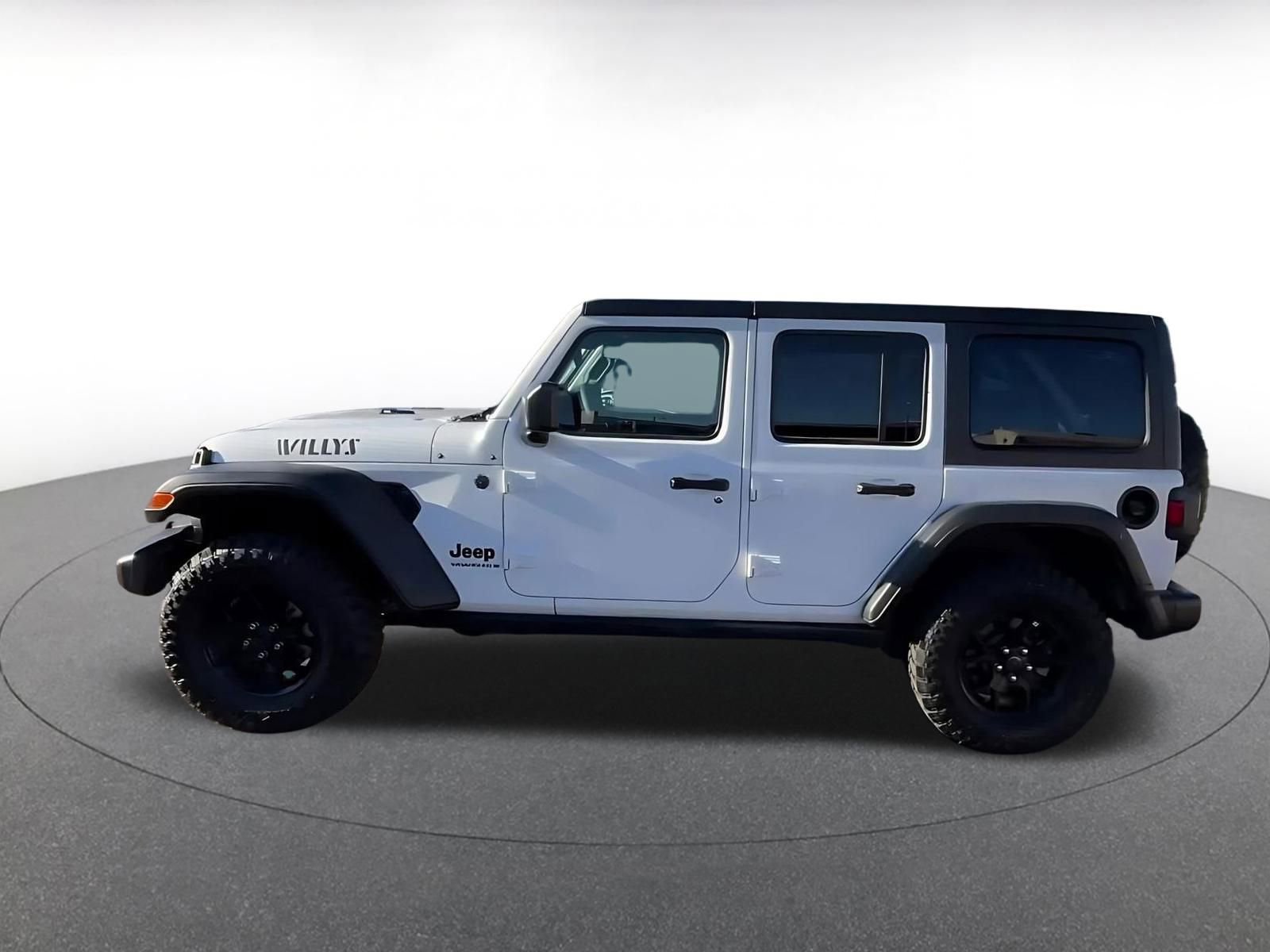 Thumbnail: 2025 Jeep Wrangler - 9