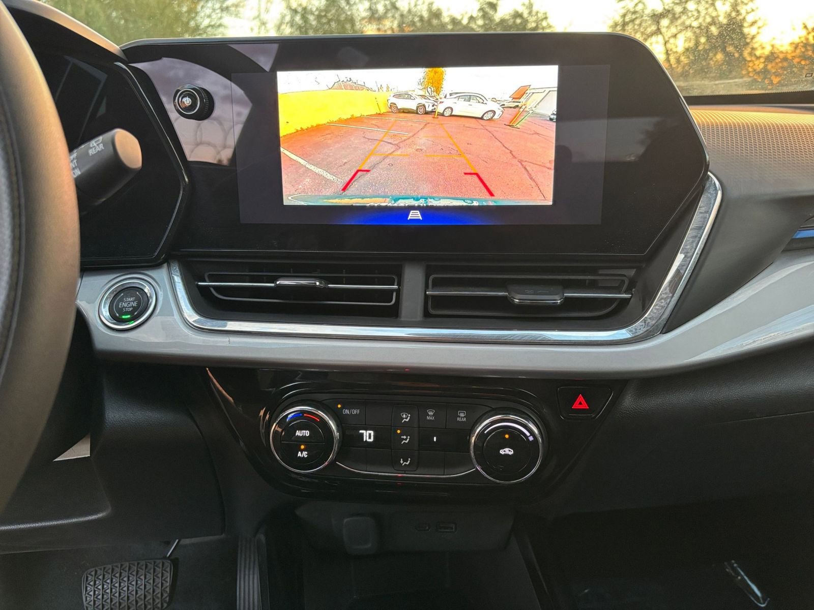 Thumbnail: 2025 Chevrolet Trax - 18