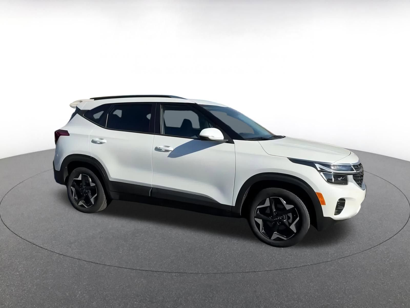 Thumbnail: 2025 Kia Seltos - 2