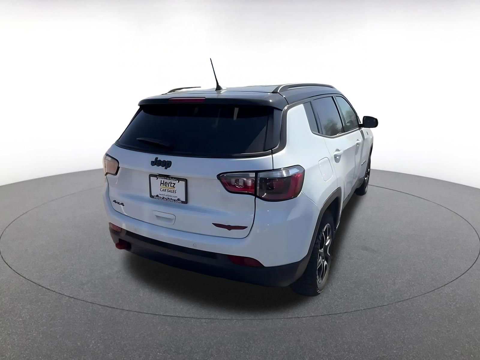 Thumbnail: 2025 Jeep Compass - 14