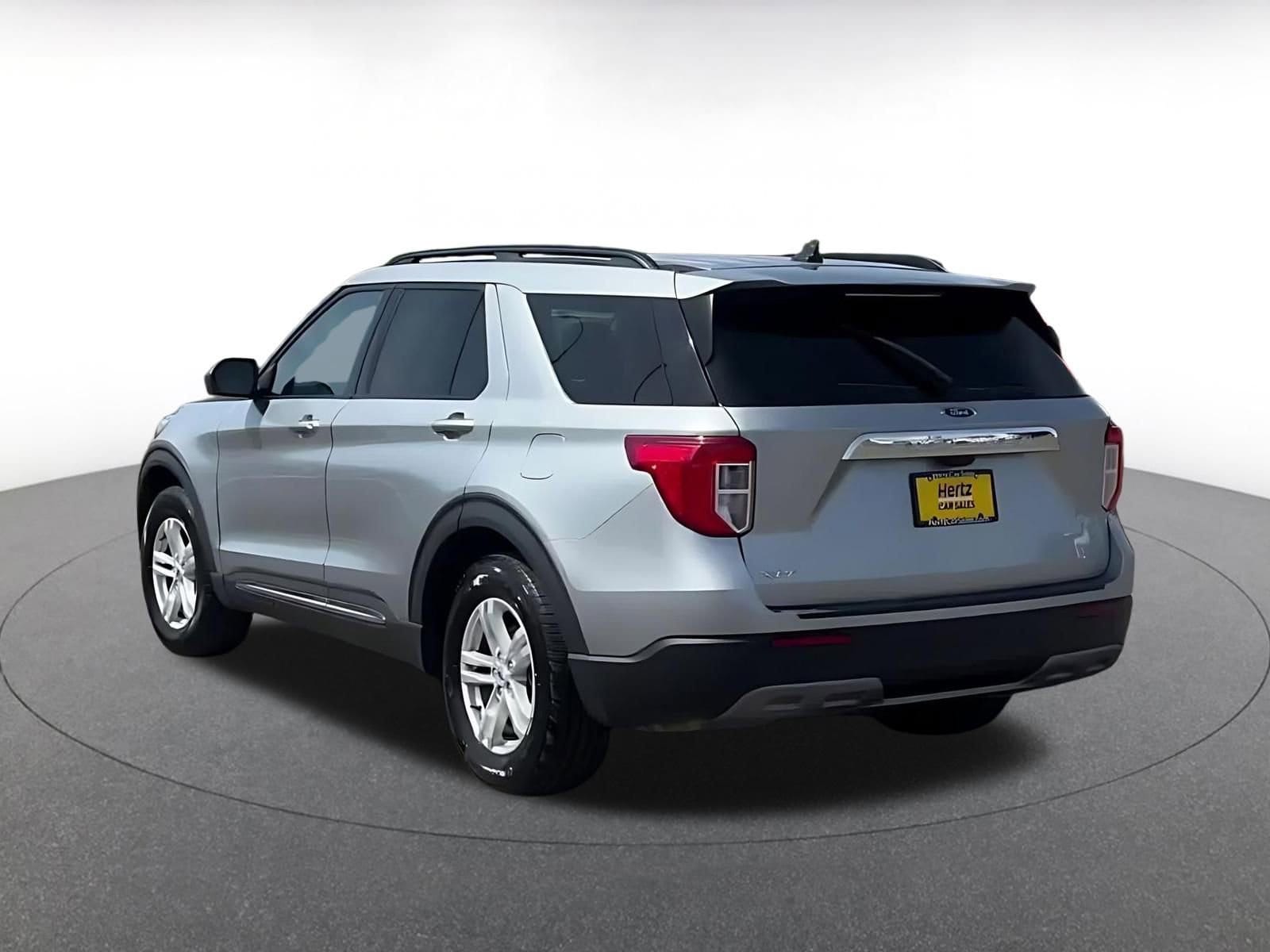 Thumbnail: 2023 Ford Explorer - 11
