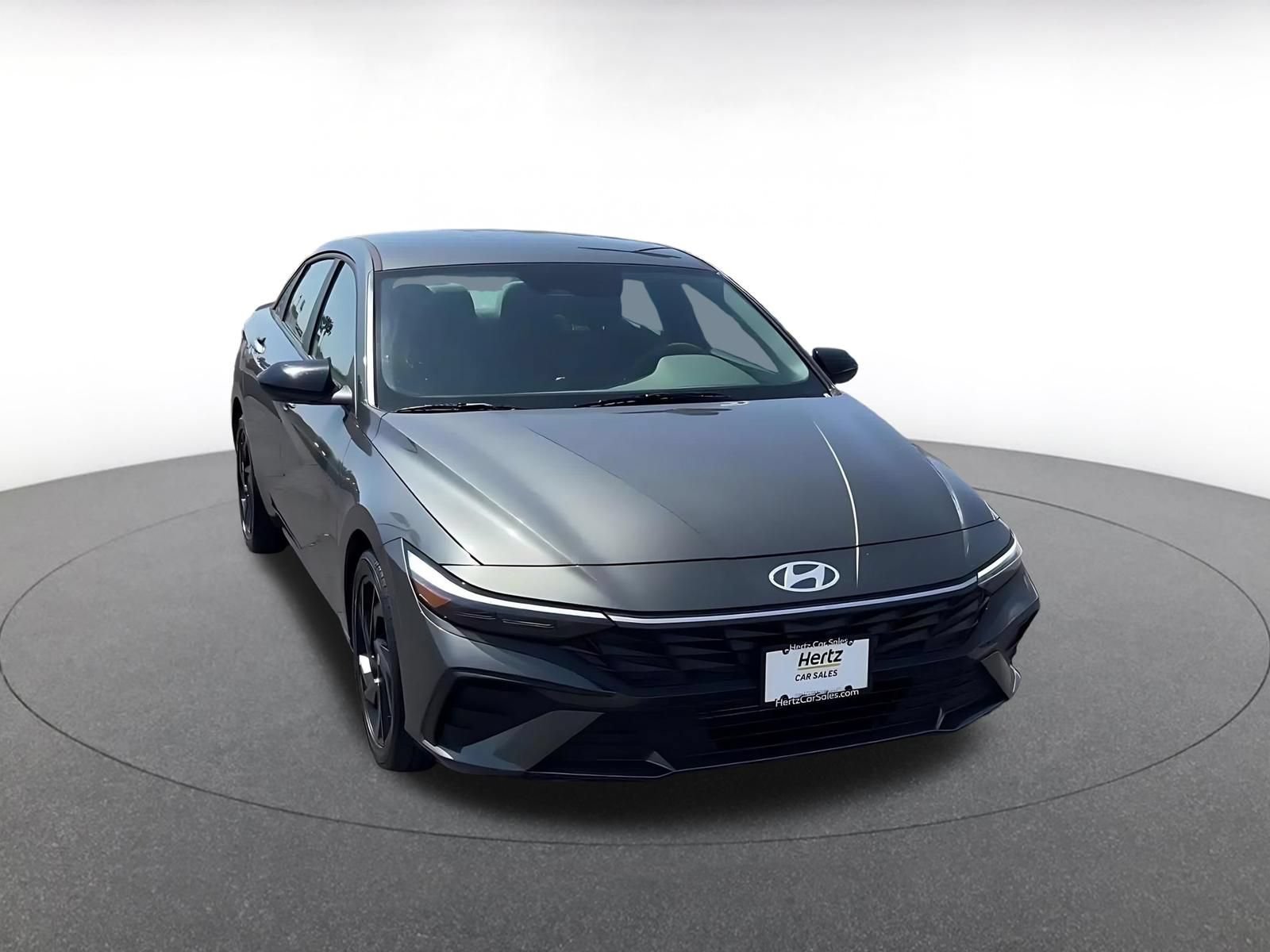 Thumbnail: 2026 Hyundai Elantra - 3