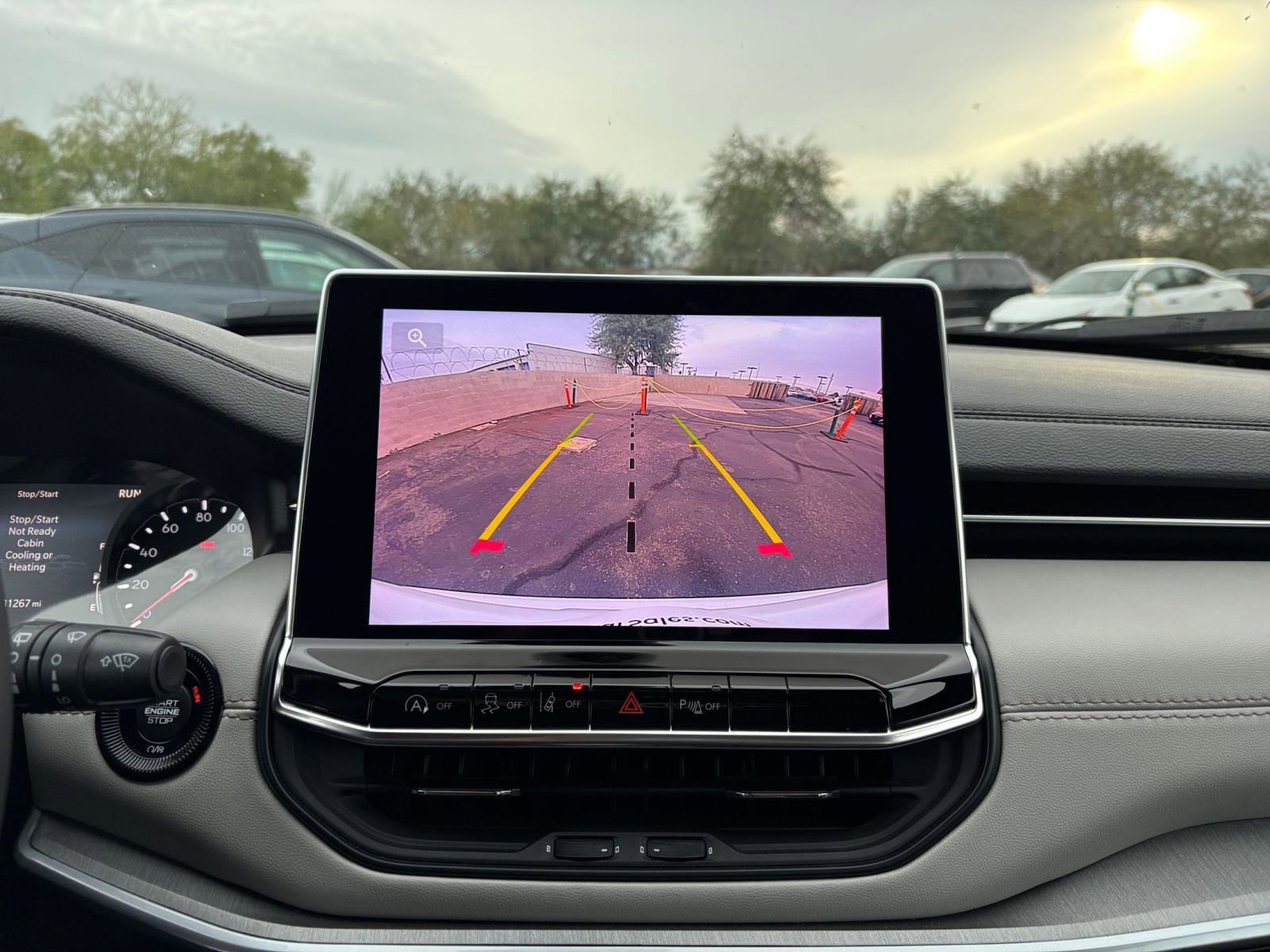 Thumbnail: 2025 Jeep Compass - 17