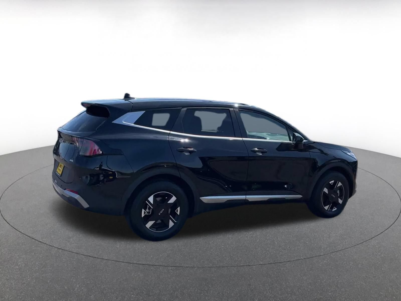Thumbnail: 2026 Kia Sportage - 13