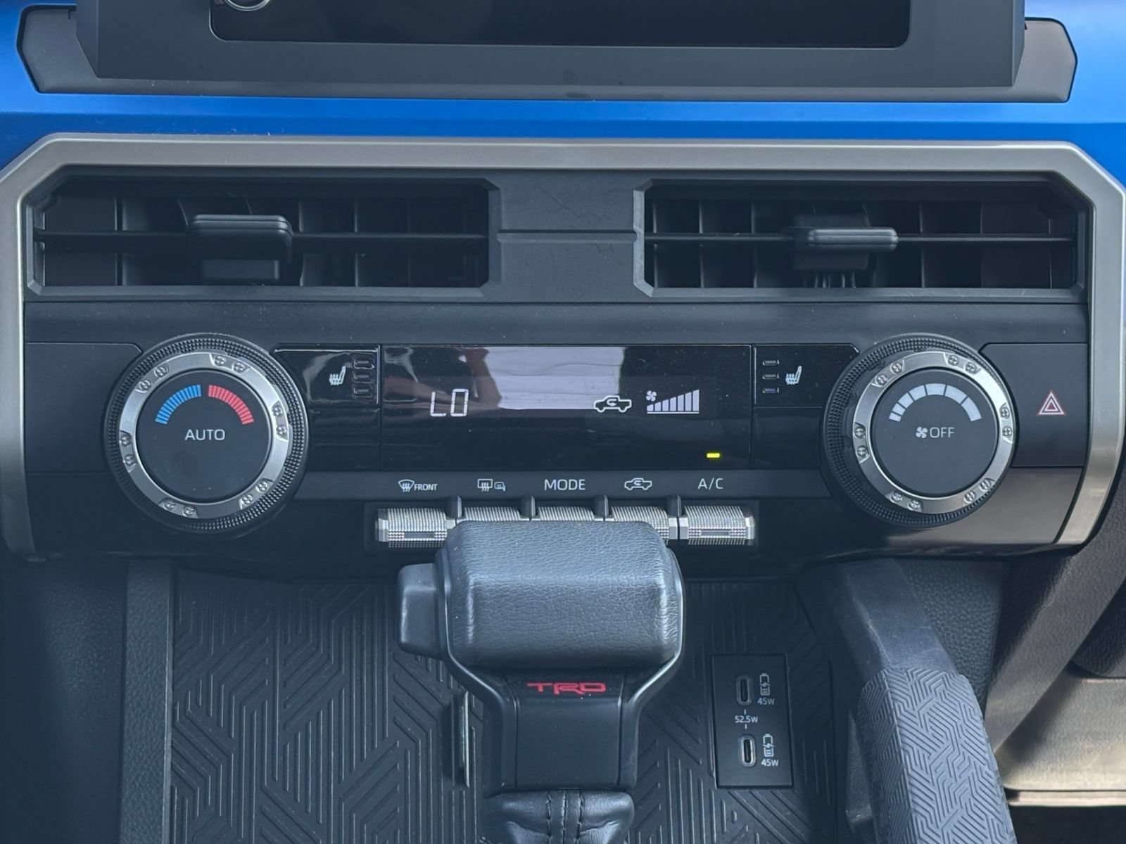 Thumbnail: 2025 Toyota Tacoma - 17