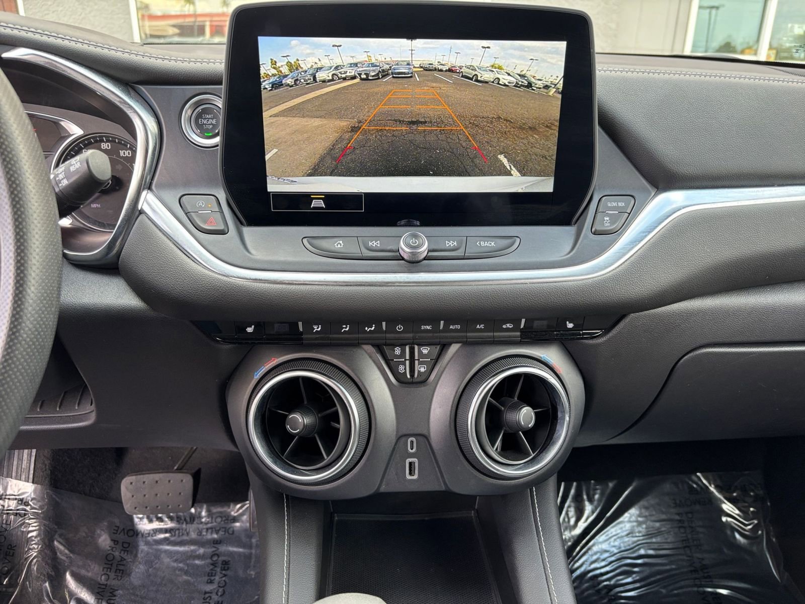 Thumbnail: 2025 Chevrolet Blazer - 17