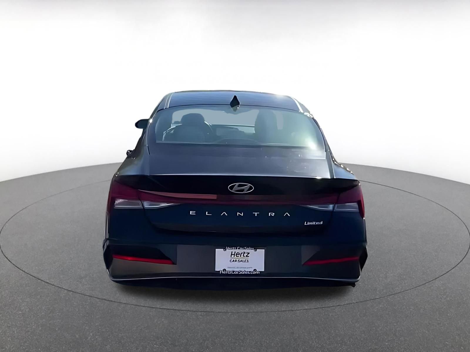 Thumbnail: 2025 Hyundai Elantra - 12