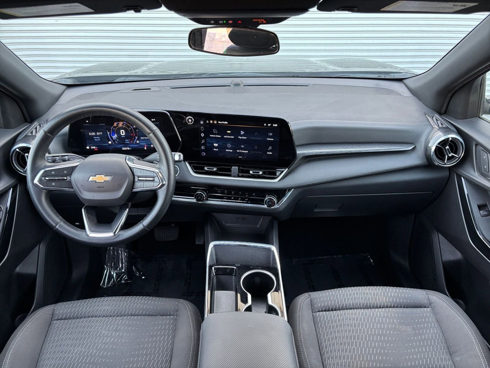 Thumbnail: 2025 Chevrolet Equinox - 33