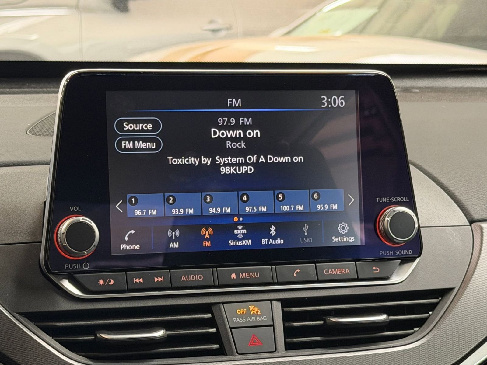 Thumbnail: 2025 Nissan Altima - 20