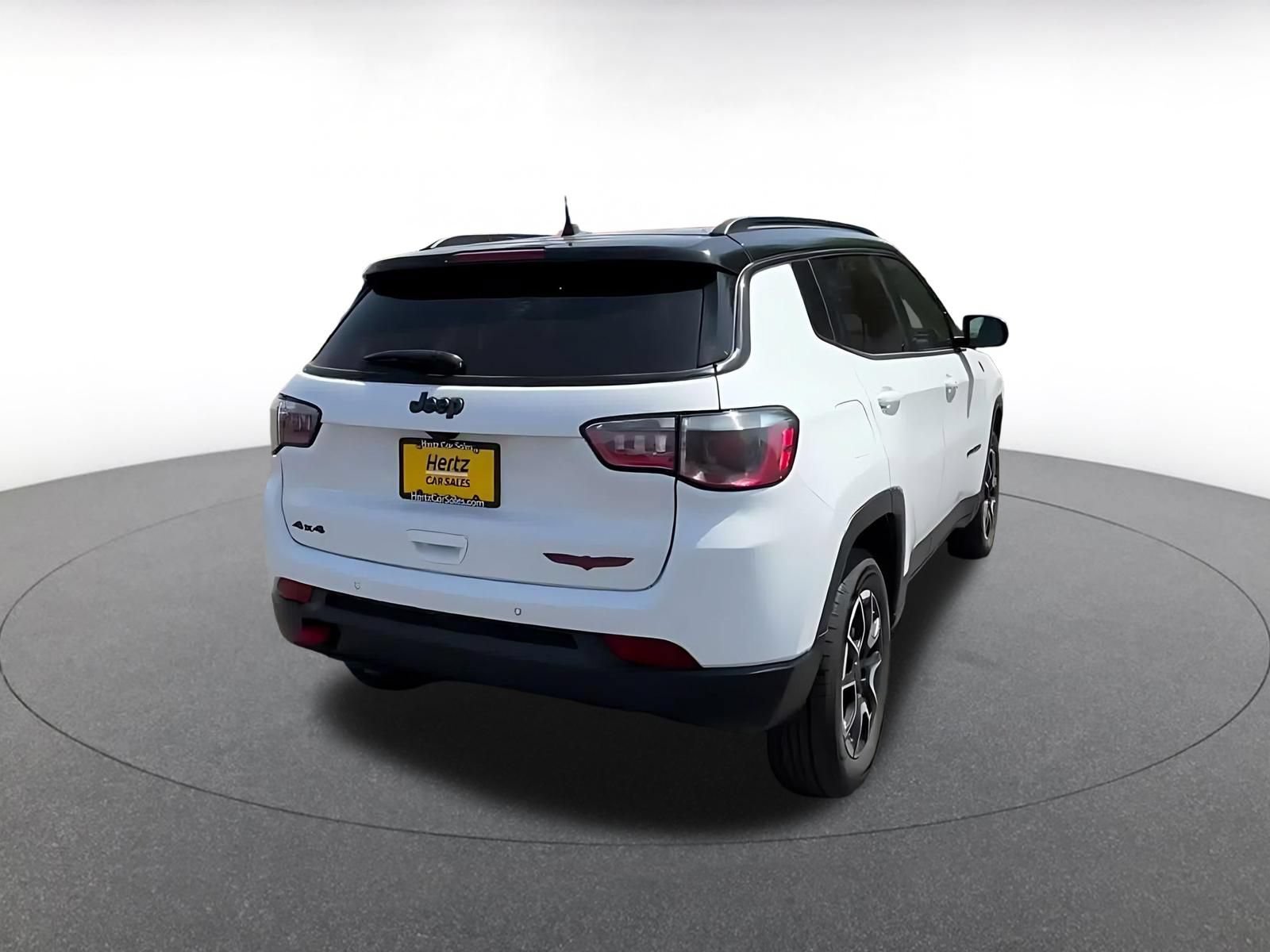 Thumbnail: 2025 Jeep Compass - 12