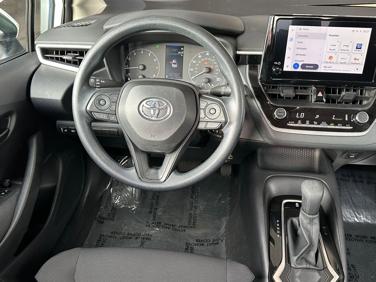 Thumbnail: 2025 Toyota Corolla - 32
