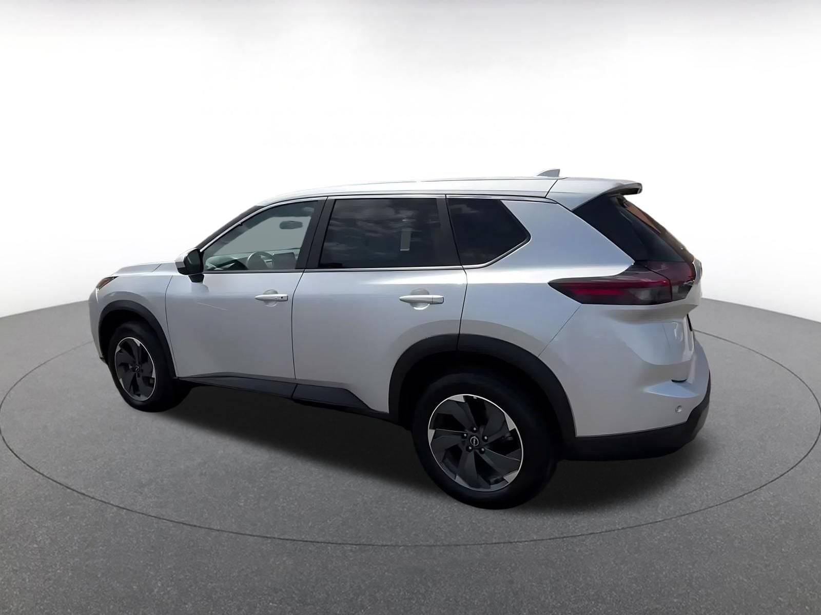 Thumbnail: 2025 Nissan Rogue - 9