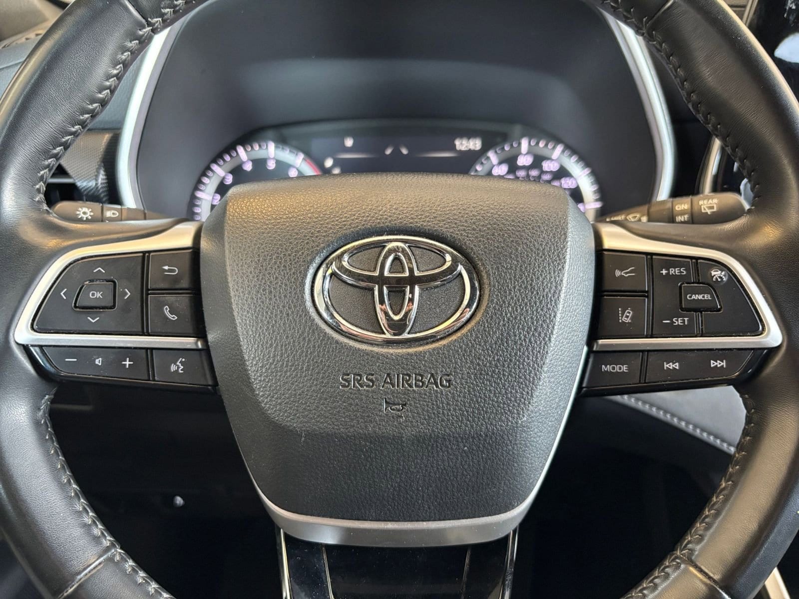 Thumbnail: 2024 Toyota Highlander - 29