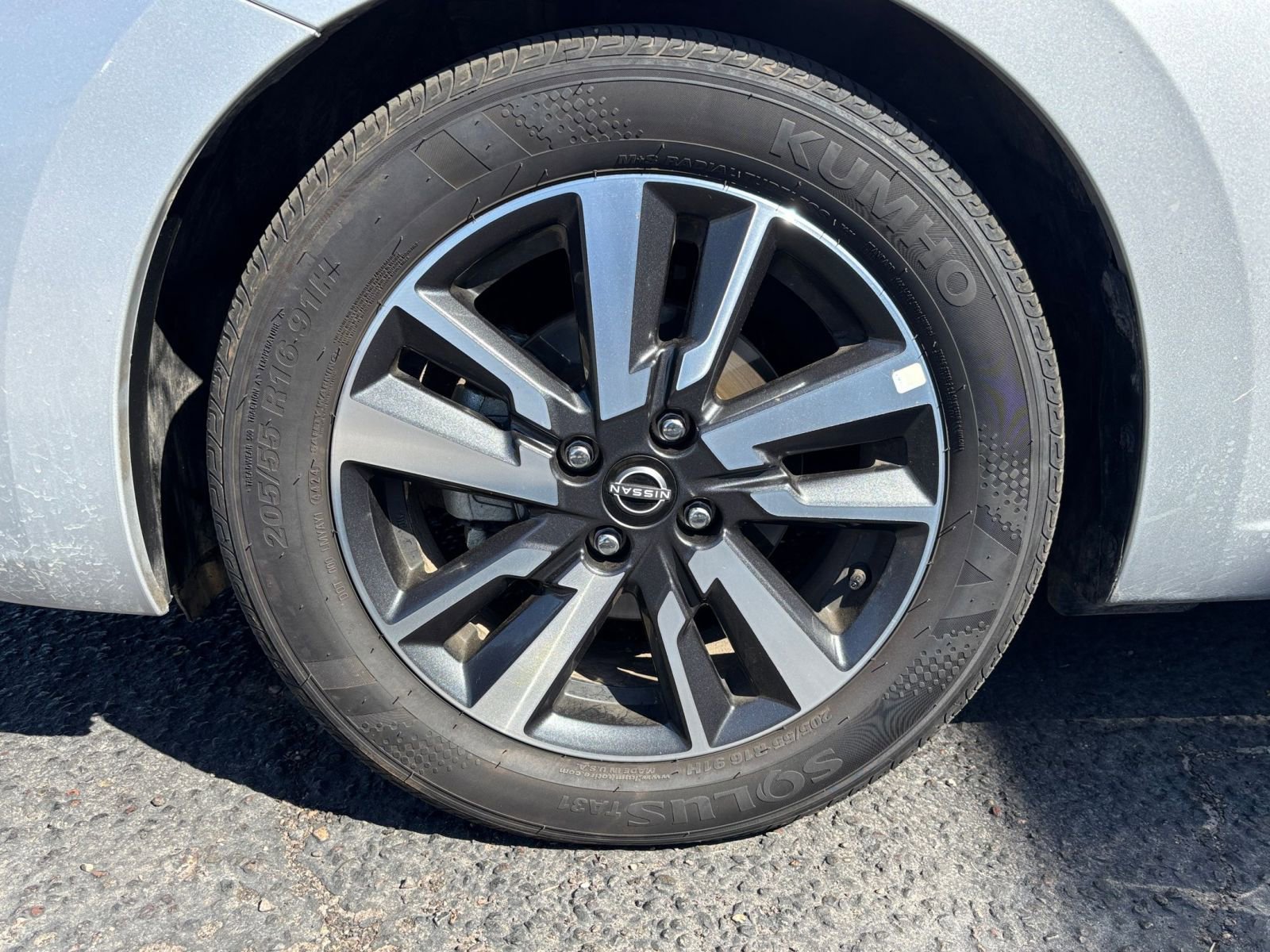 Thumbnail: 2025 Nissan Versa - 28