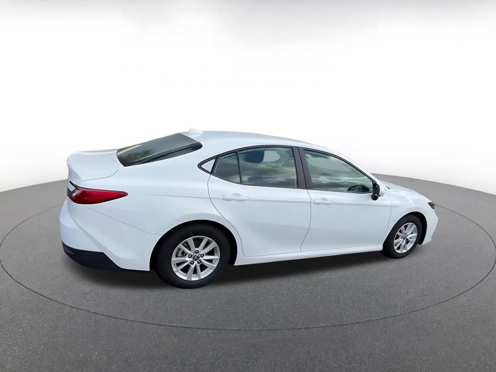 Thumbnail: 2025 Toyota Camry - 15