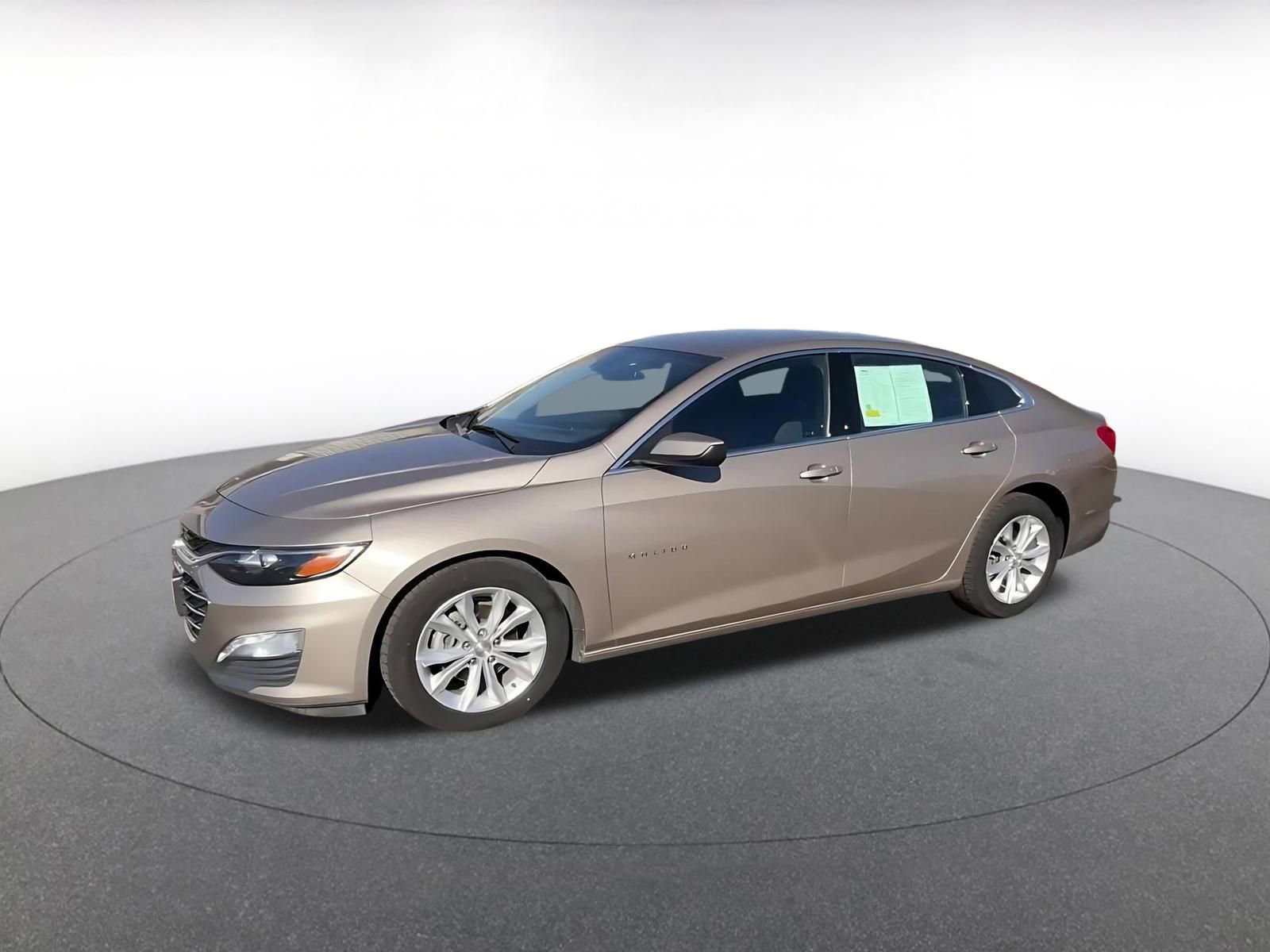 Thumbnail: 2023 Chevrolet Malibu - 8