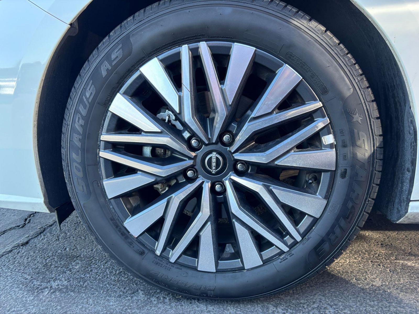 Thumbnail: 2025 Nissan Altima - 30