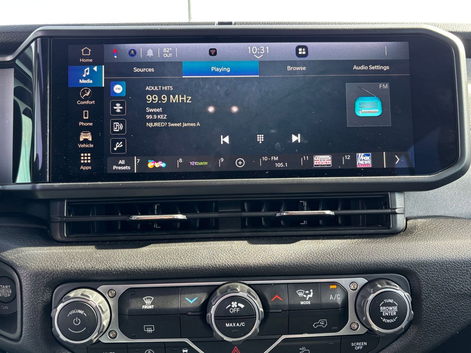 Thumbnail: 2025 Jeep Wrangler - 20