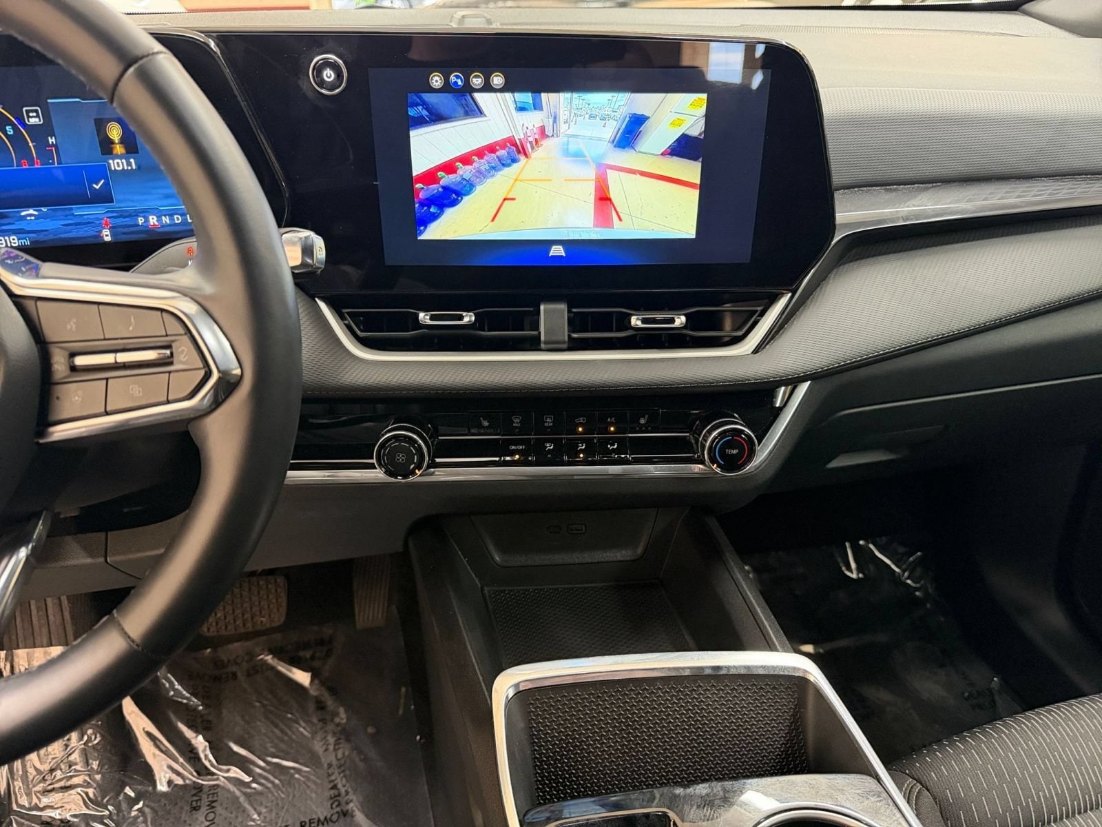 Thumbnail: 2025 Chevrolet Equinox - 17