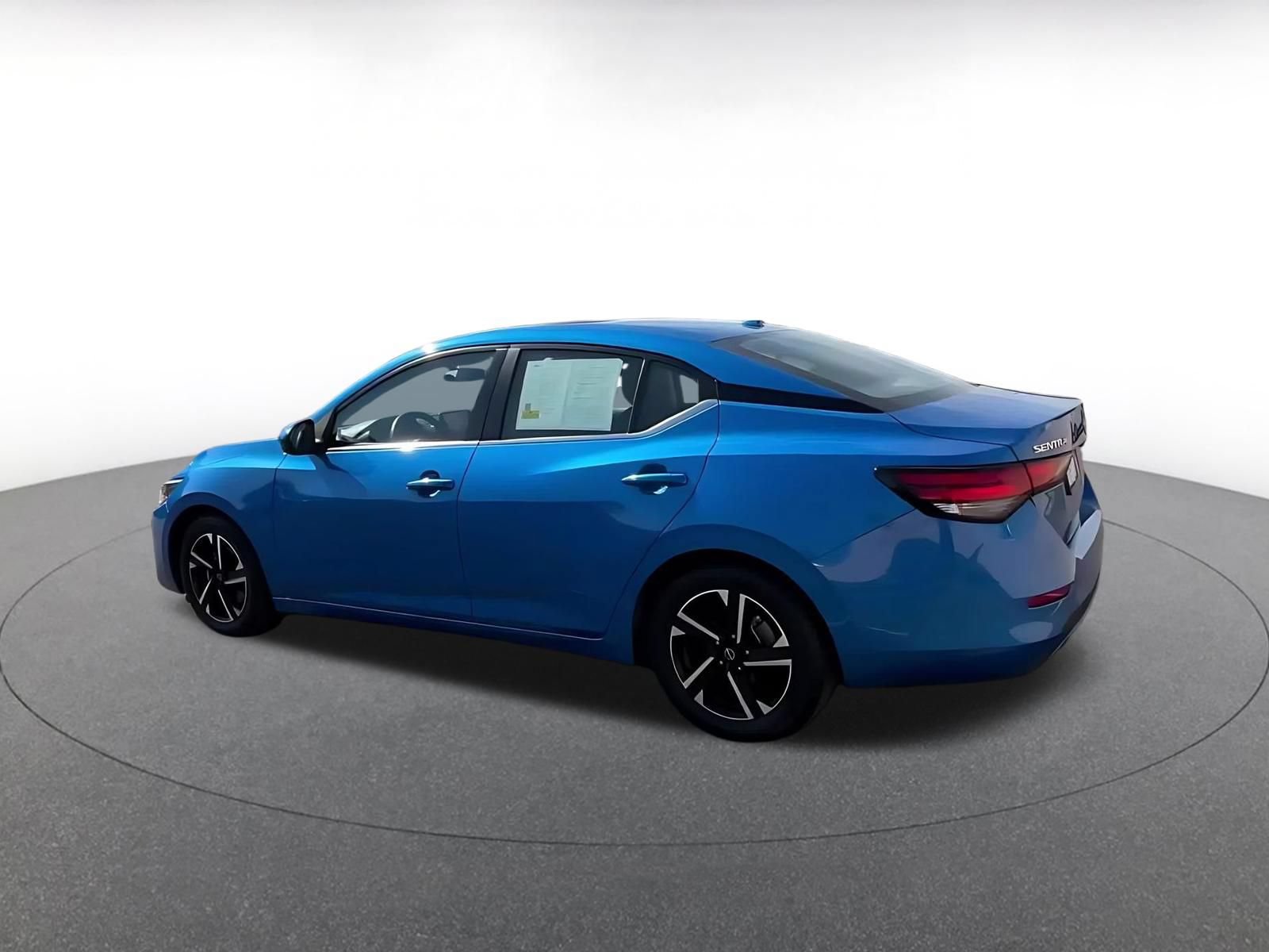 Thumbnail: 2025 Nissan Sentra - 8