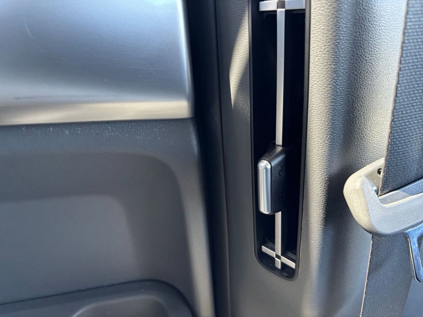 Thumbnail: 2025 Hyundai Santa Fe - 24