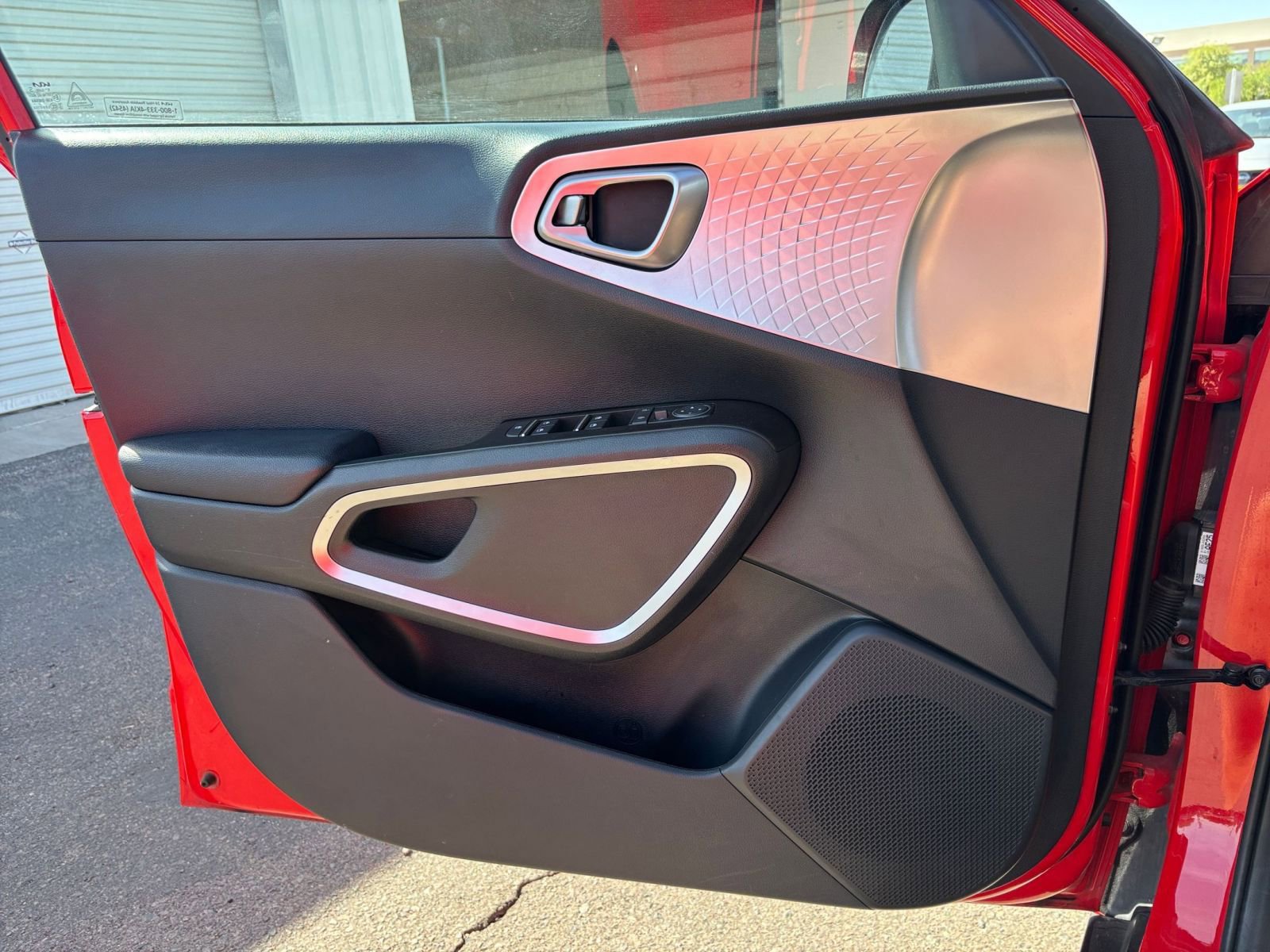 Thumbnail: 2025 Kia Soul - 18