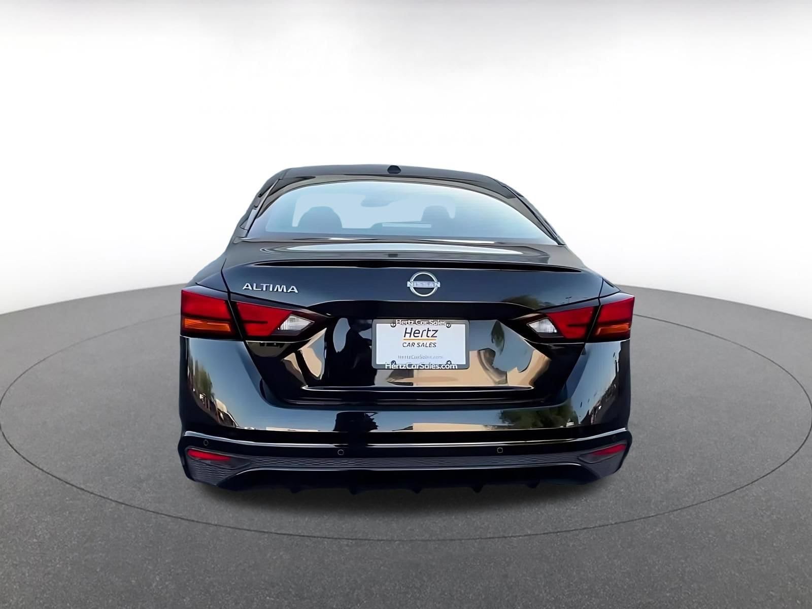 Thumbnail: 2025 Nissan Altima - 12