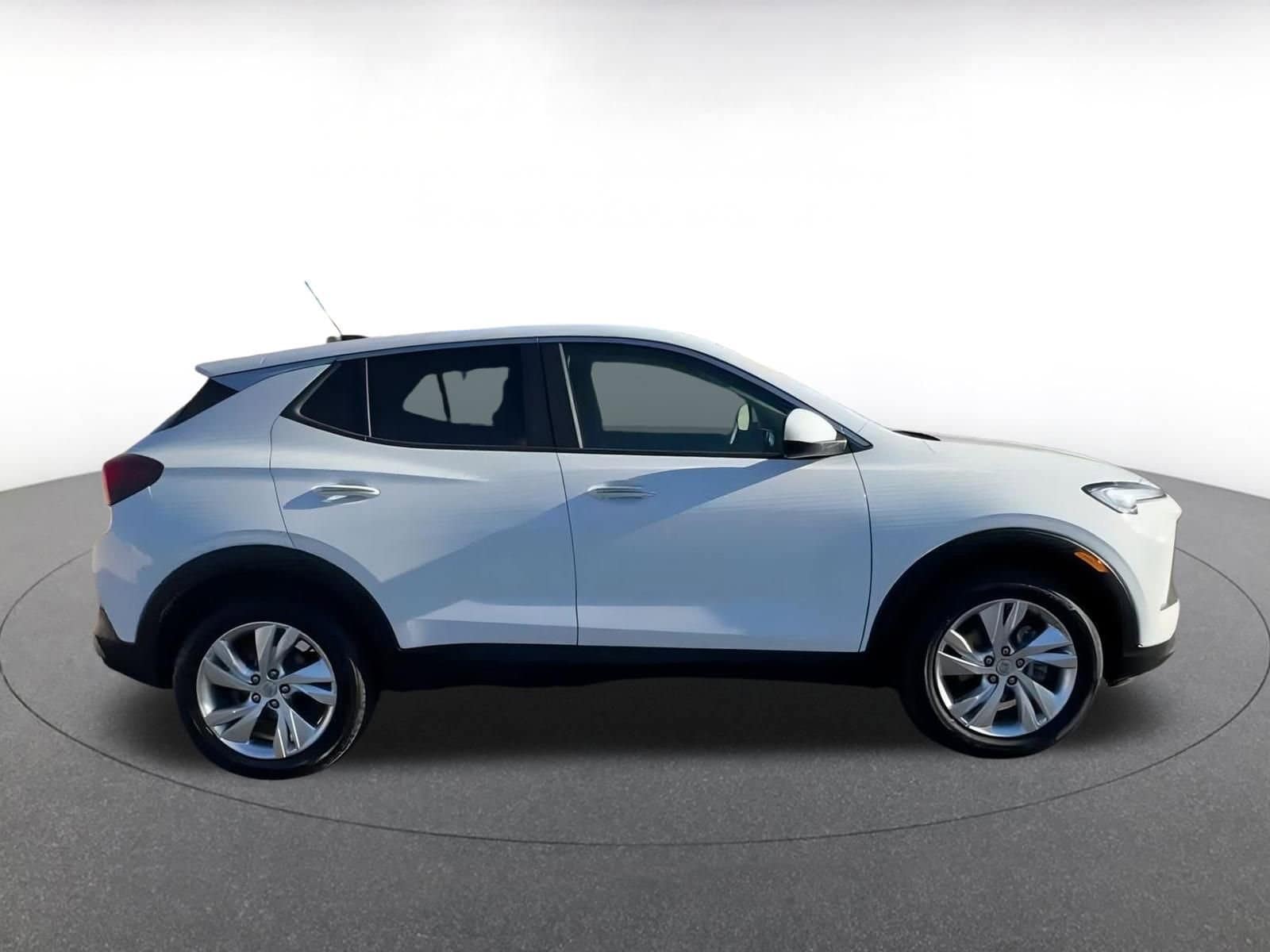 Thumbnail: 2025 Buick Encore GX - 16