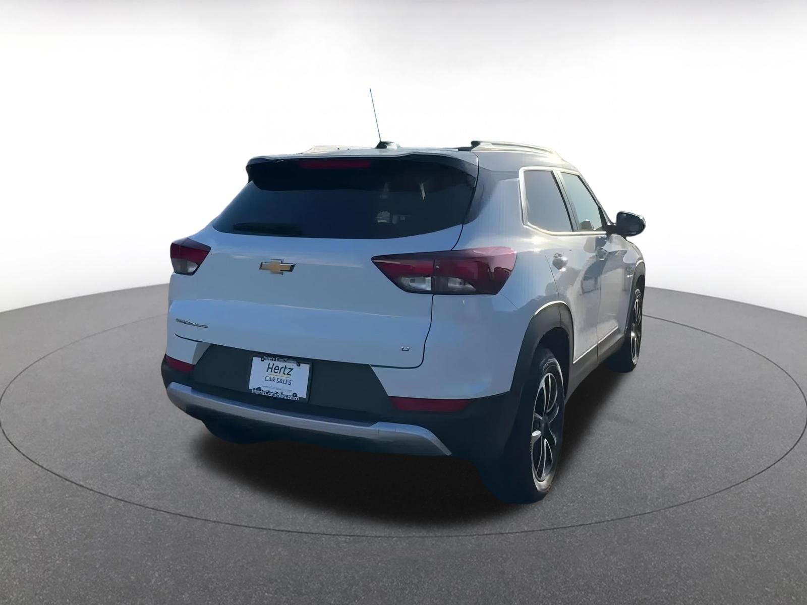 Thumbnail: 2025 Chevrolet TrailBlazer - 14