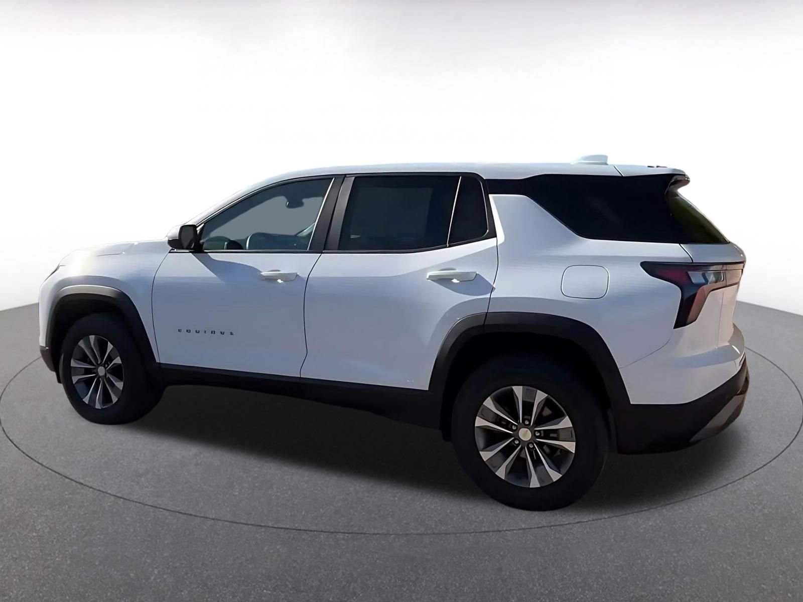 Thumbnail: 2025 Chevrolet Equinox - 10