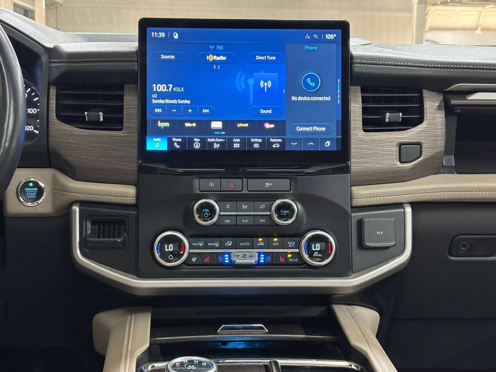 Thumbnail: 2024 Ford Expedition - 16