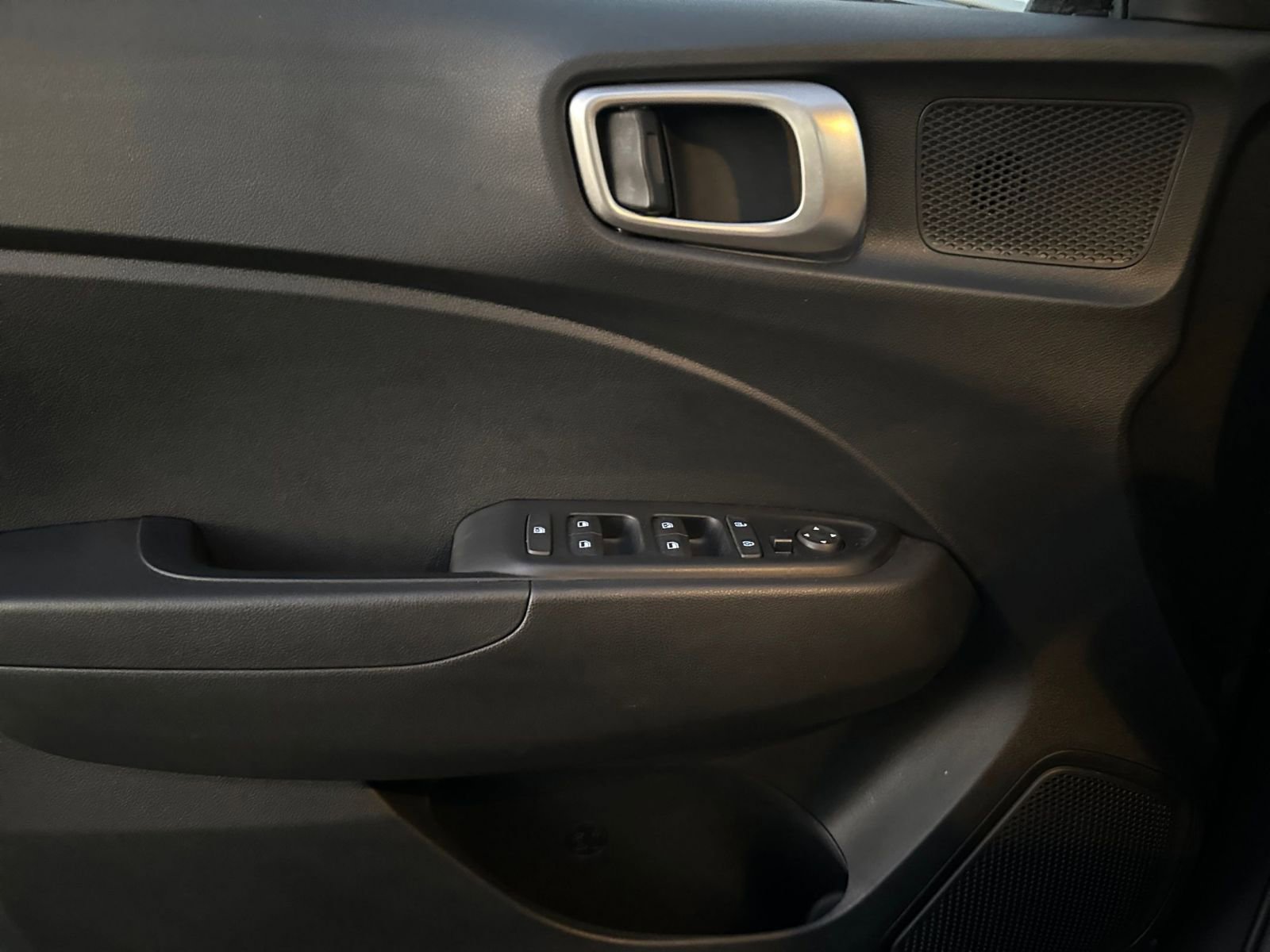 Thumbnail: 2025 Hyundai Venue - 20