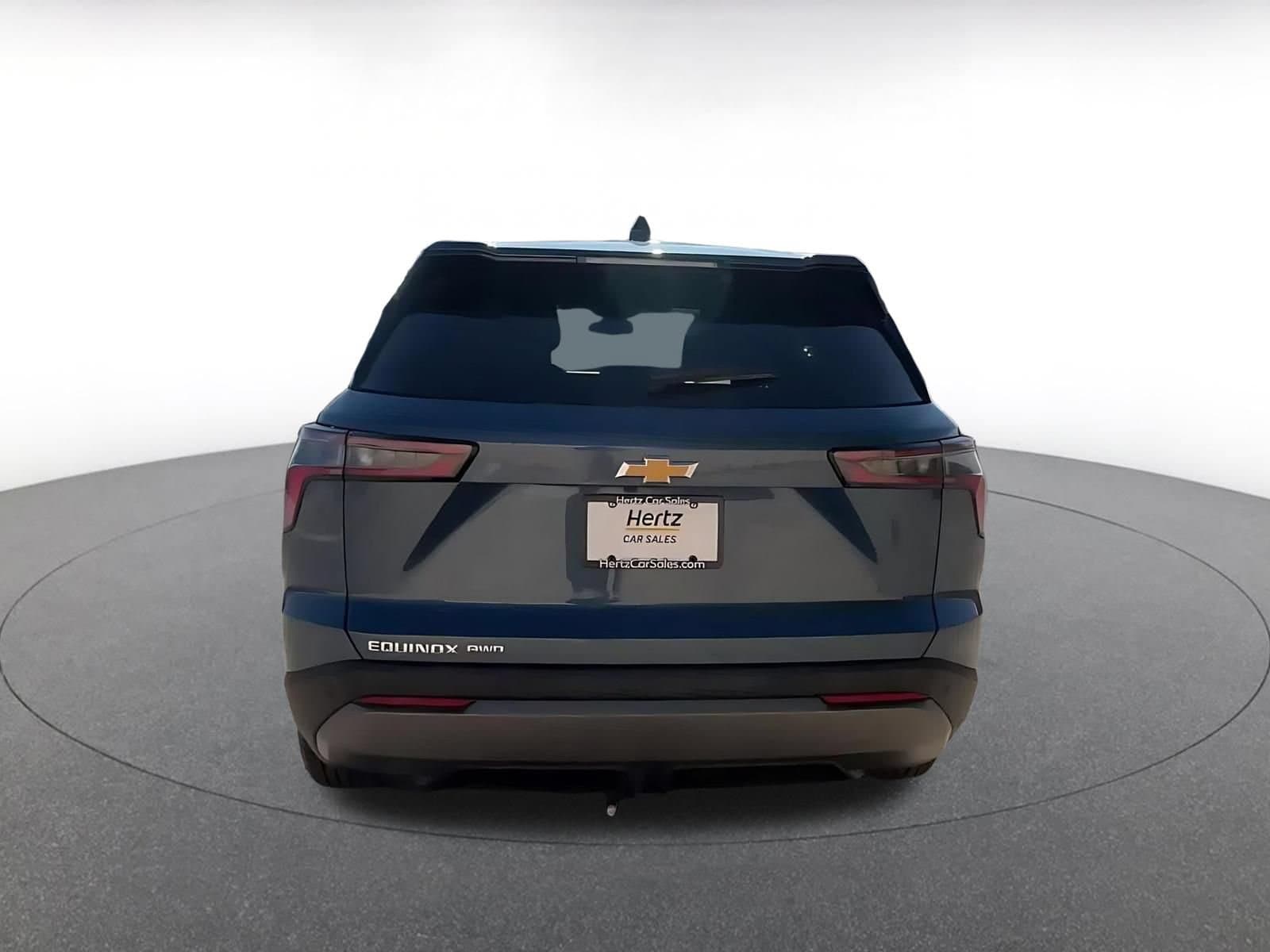 Thumbnail: 2025 Chevrolet Equinox - 12
