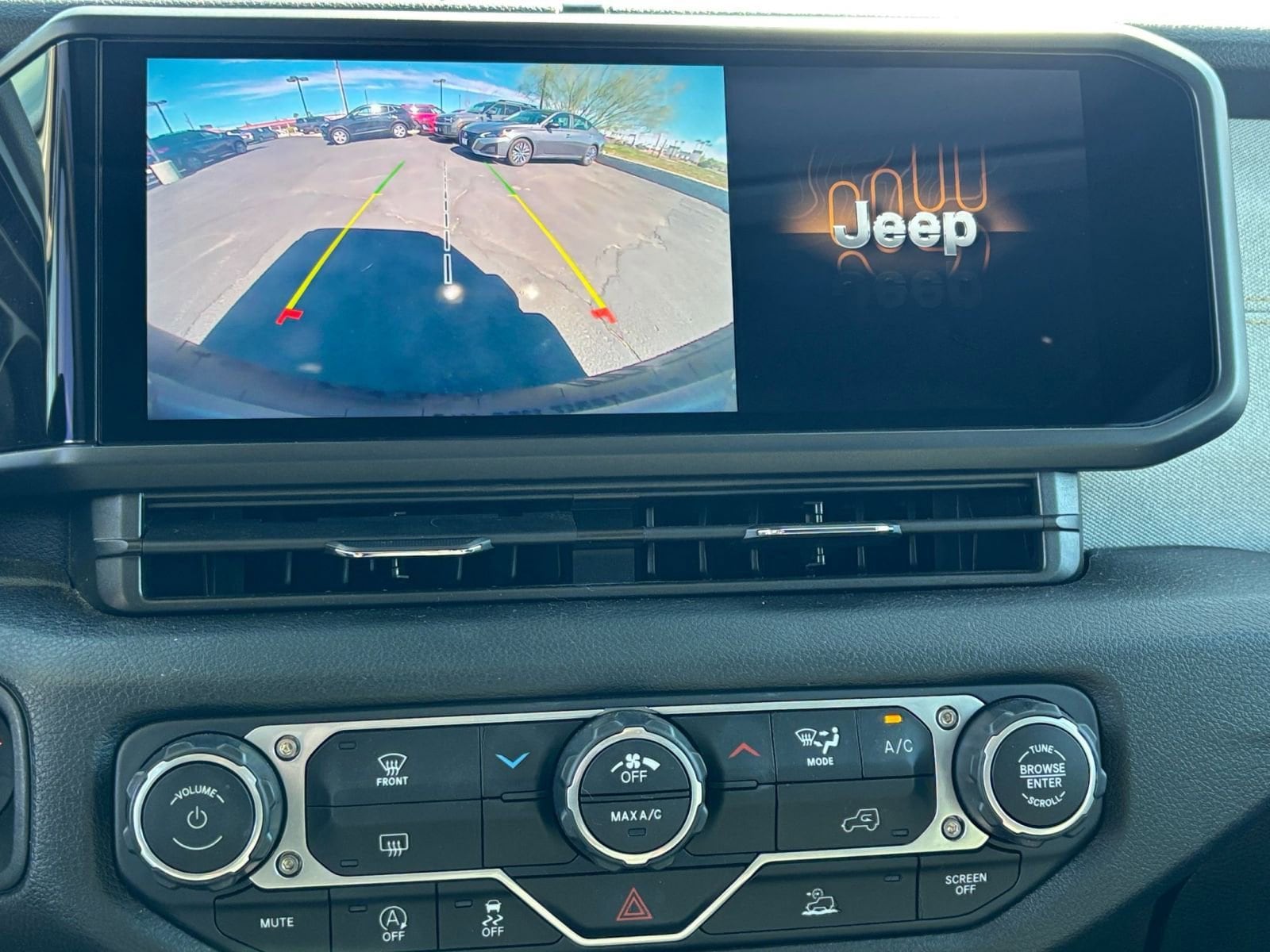 Thumbnail: 2025 Jeep Wrangler - 23