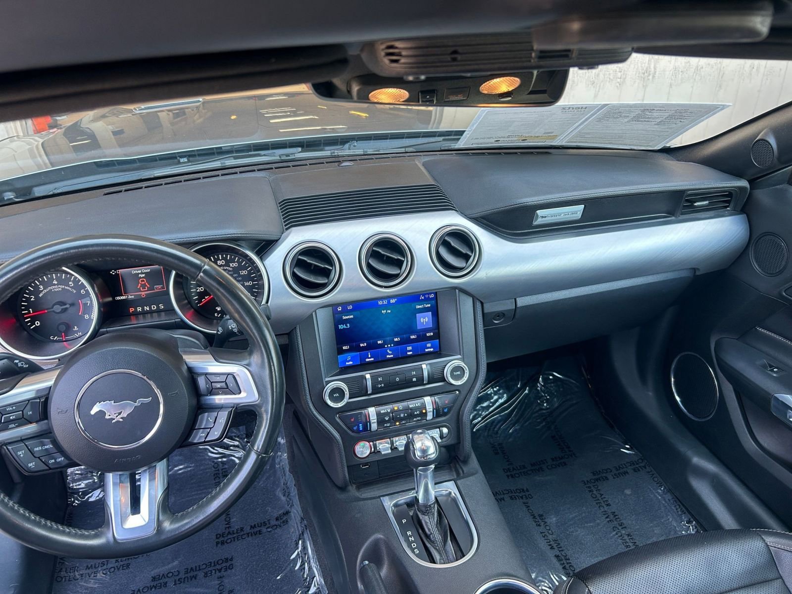 2023 Ford Mustang  32