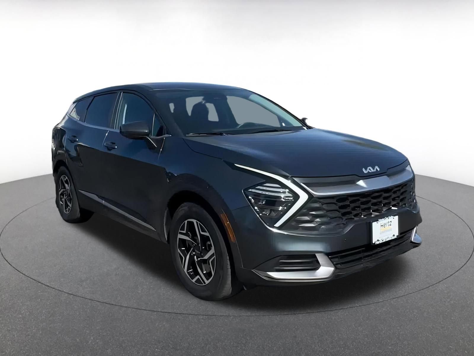 Thumbnail: 2025 Kia Sportage - 3